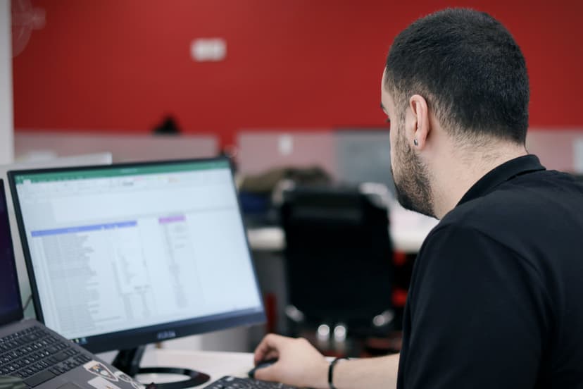 Spreadsheets vs HR Software: When Does Your UK Business Need to Switch?